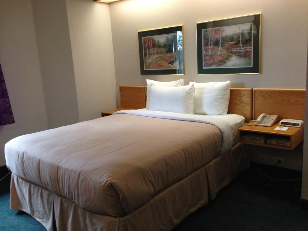 Canadas Best Value Inn Langley/Vancouver Quarto foto